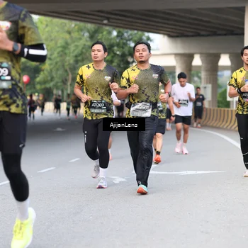 Runner Photo 6461175