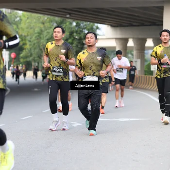 Runner Photo 6461177