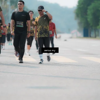 Runner Photo 6461234