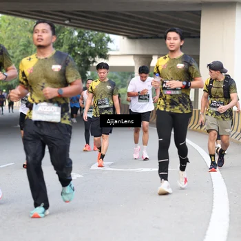 Runner Photo 6461246