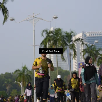 Runner Photo 6461253