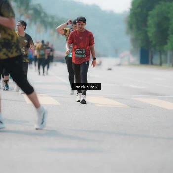 Runner Photo 6461273