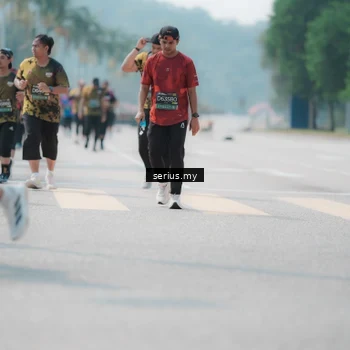 Runner Photo 6461275