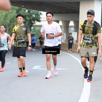Runner Photo 6461383