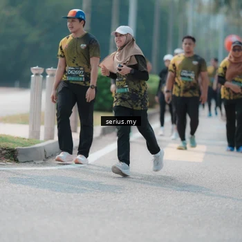 Runner Photo 6461407