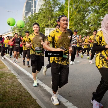 Runner Photo 6461484