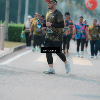 Runner Photo 6461505
