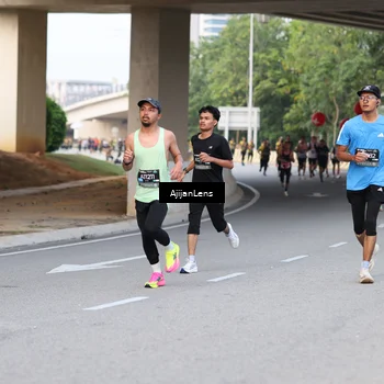 Runner Photo 6461560