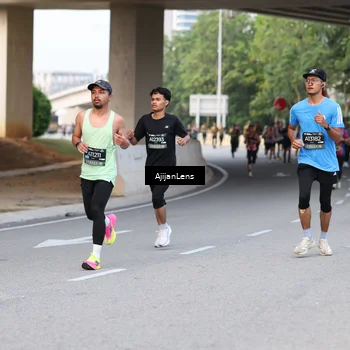 Runner Photo 6461577