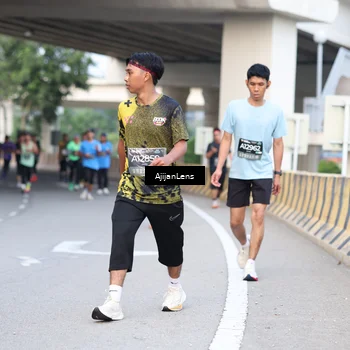 Runner Photo 6461601