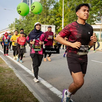 Runner Photo 6461623
