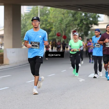 Runner Photo 6461624