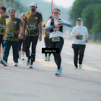 Runner Photo 6461625