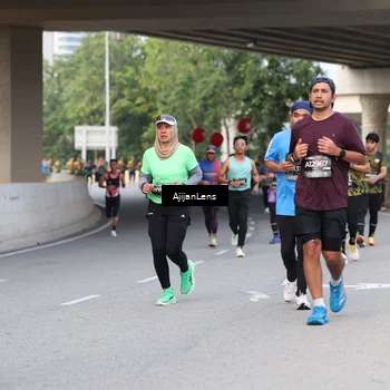 Runner Photo 6461692