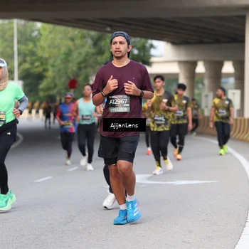Runner Photo 6461734