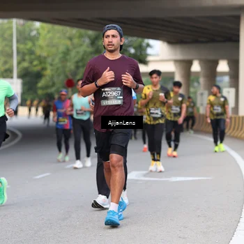 Runner Photo 6461743