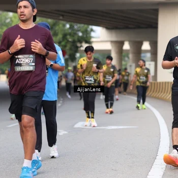 Runner Photo 6461769