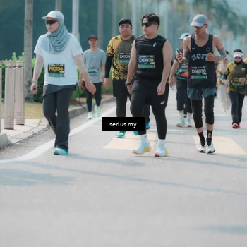 Runner Photo 6461877