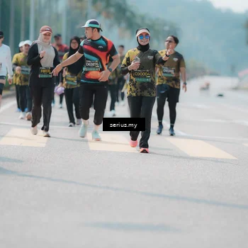 Runner Photo 6461883