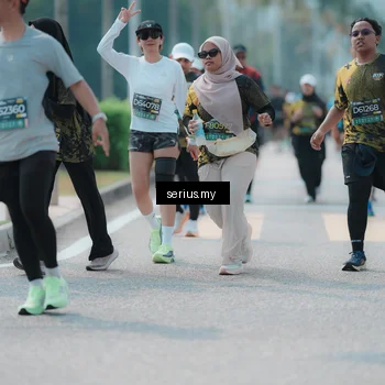 Runner Photo 6462010