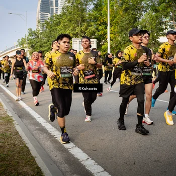 Runner Photo 6462022