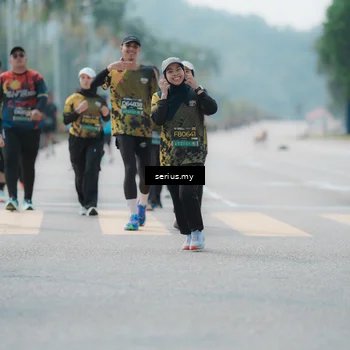 Runner Photo 6462045