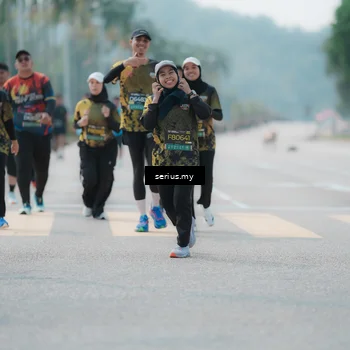 Runner Photo 6462060
