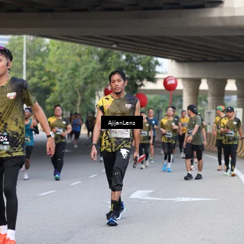 Runner Photo 6462062