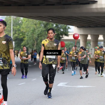 Runner Photo 6462065