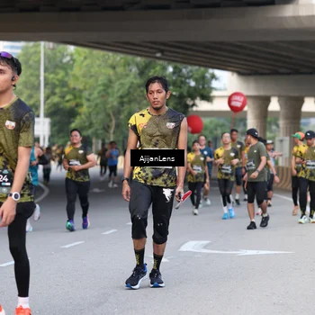 Runner Photo 6462117