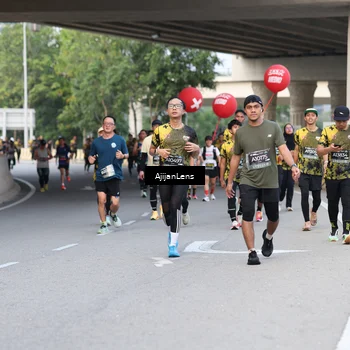 Runner Photo 6462123