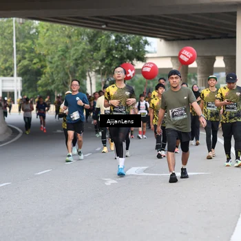 Runner Photo 6462125