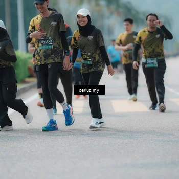 Runner Photo 6462130