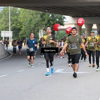 Runner Photo 6462138