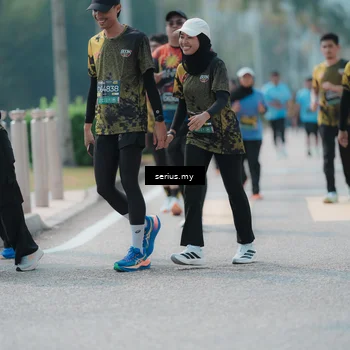 Runner Photo 6462143