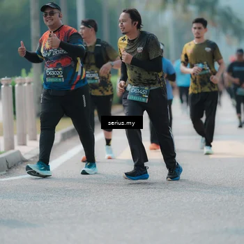 Runner Photo 6462160