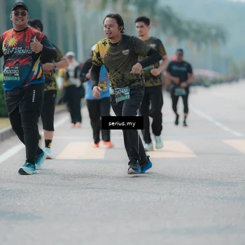 Runner Photo 6462161