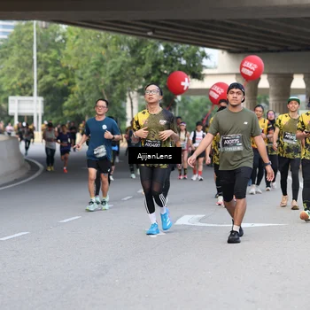 Runner Photo 6462179