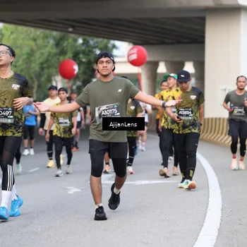 Runner Photo 6462180