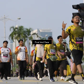 Runner Photo 6462210