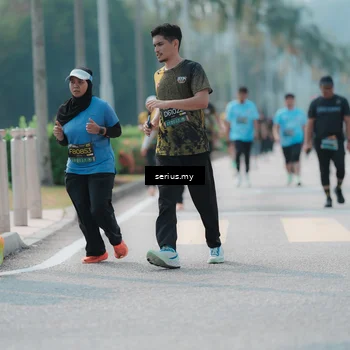 Runner Photo 6462219
