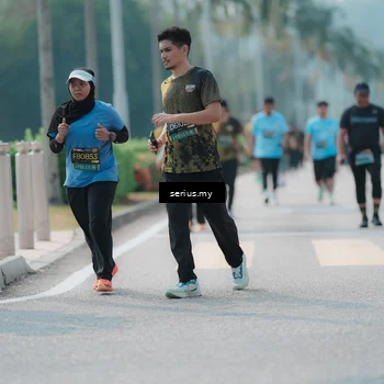 Runner Photo 6462221