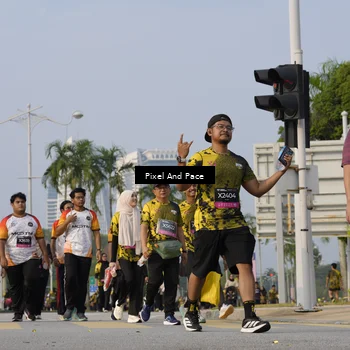 Runner Photo 6462223