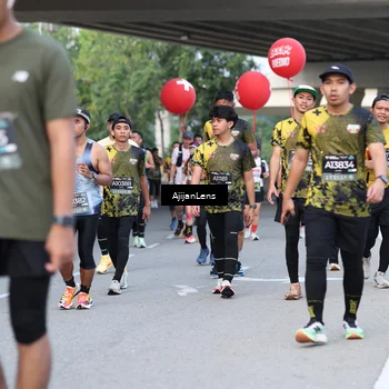 Runner Photo 6462228