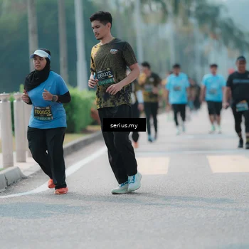 Runner Photo 6462231