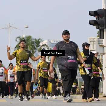 Runner Photo 6462244