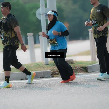 Runner Photo 6462245