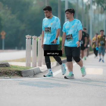 Runner Photo 6462255
