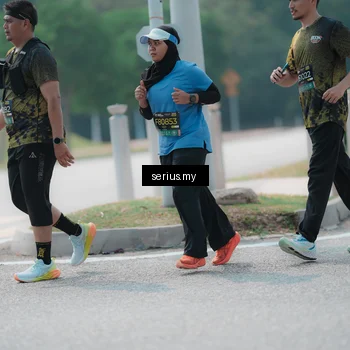 Runner Photo 6462262