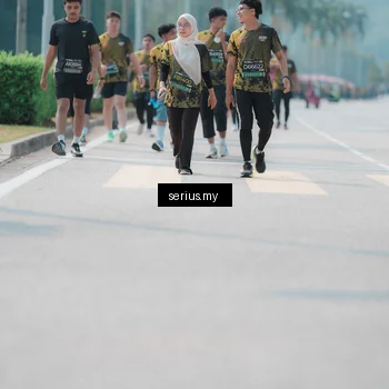 Runner Photo 6462280